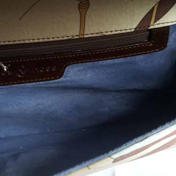 Agnes and Hoss Lotus clutch silk satin - Picture 5 of 6